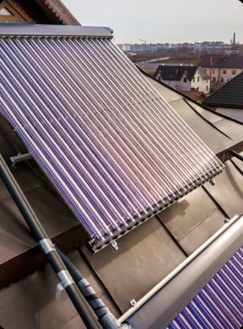 J.Kleinen avantages services energies renouvelables panneaux solaires thermiques